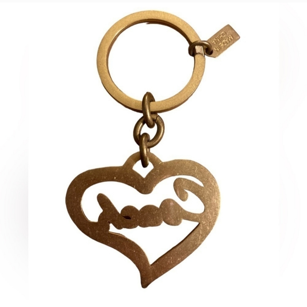NEW COACH Keychain Heart Coach Logo Brush brass Gold Handbag Charm Retired RARE - Picture 2 of 2